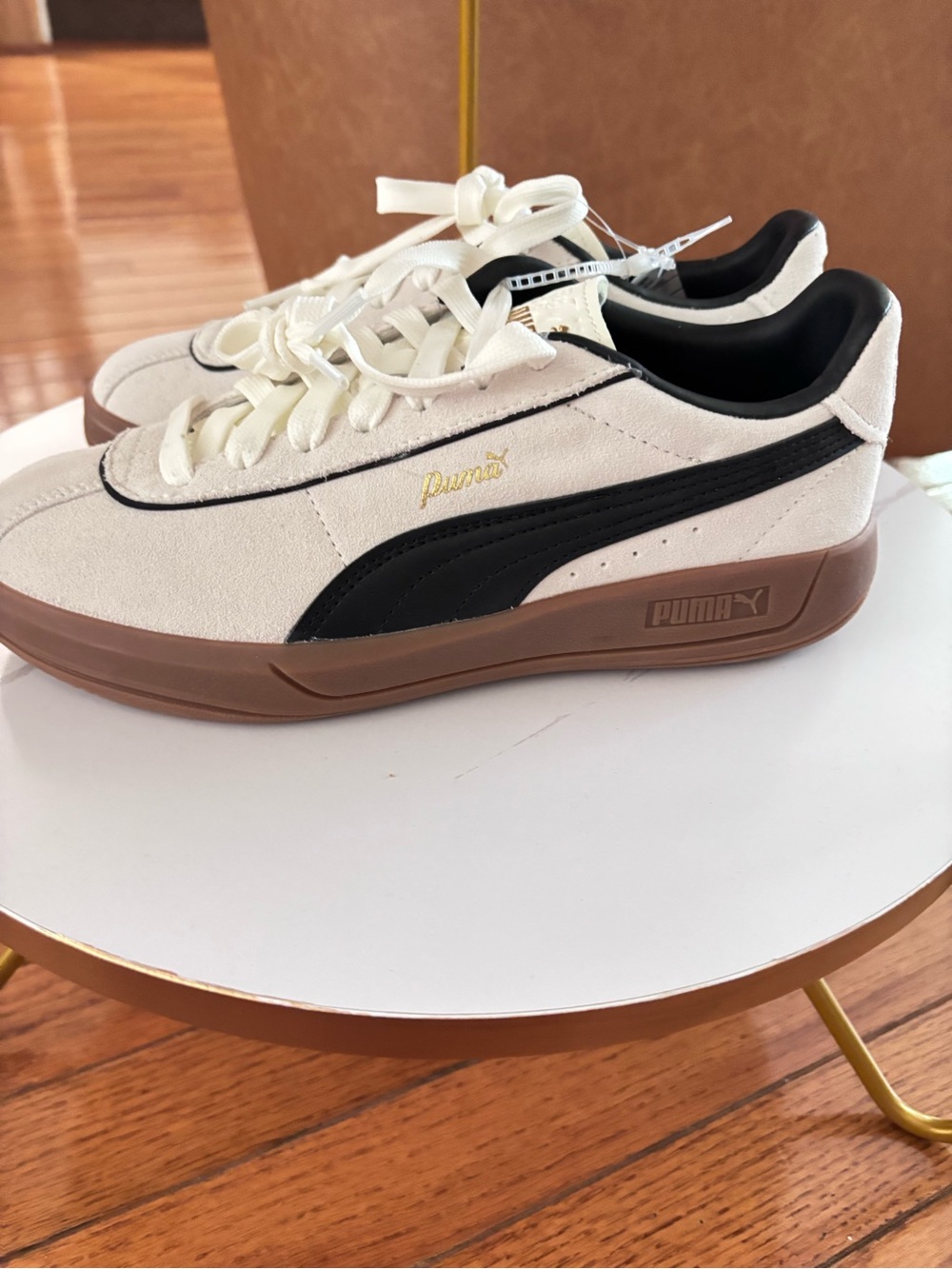 New Puma White Leather Sneakers with Black Formstrip and Brown Gum Sole